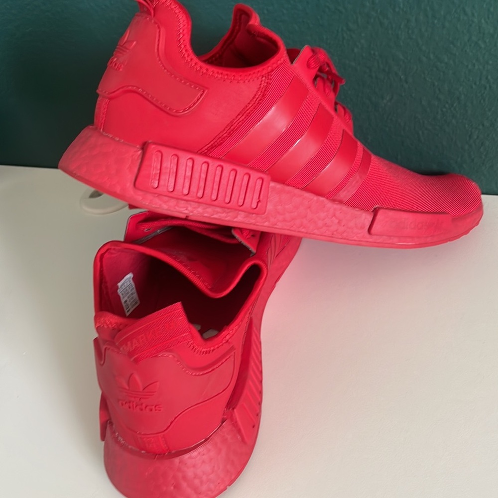 All Red Adidasđ´ - Picture 2 of 2